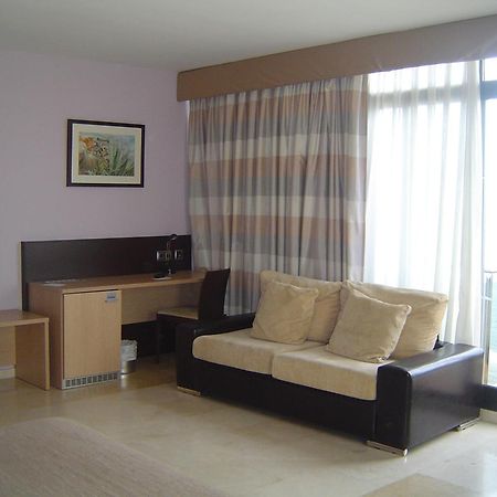 Hotel Flamingo L'Ampolla Esterno foto