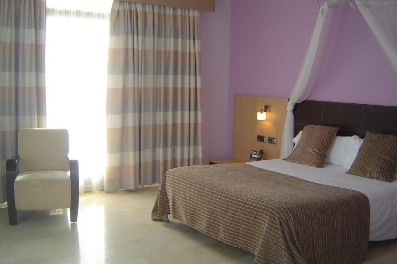 Hotel Flamingo L'Ampolla Esterno foto